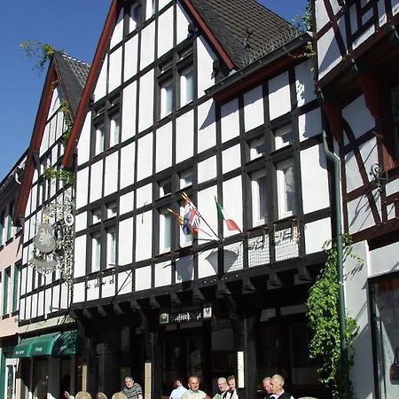 Hotel Restaurant Wolfsschlucht Bad Munstereifel Bagian luar foto